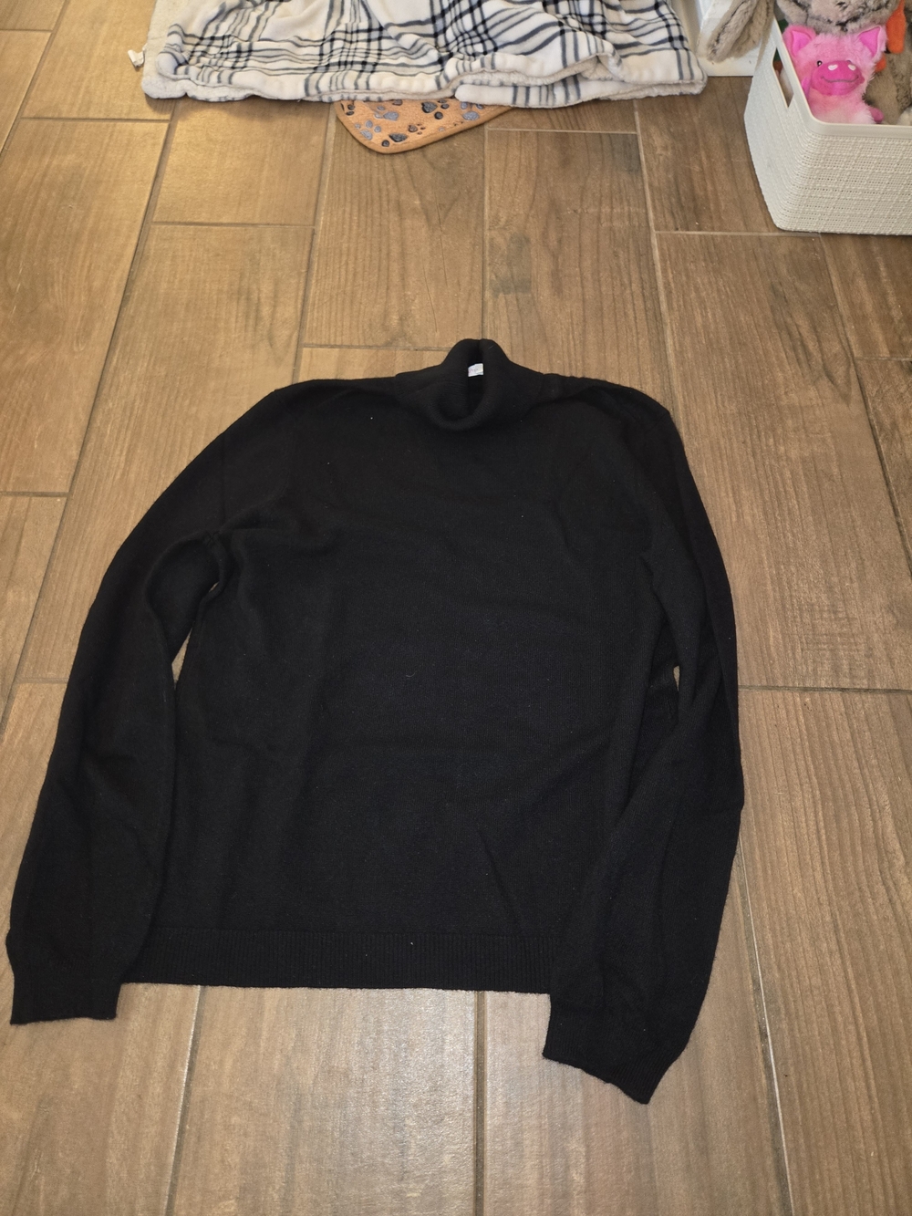 Isaac Mizrahi Black Turtleneck Sweater